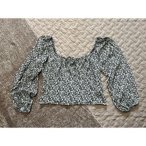 Abercrombie & Fitch Balloon Sleeve Tie Front Top - L - EUC!